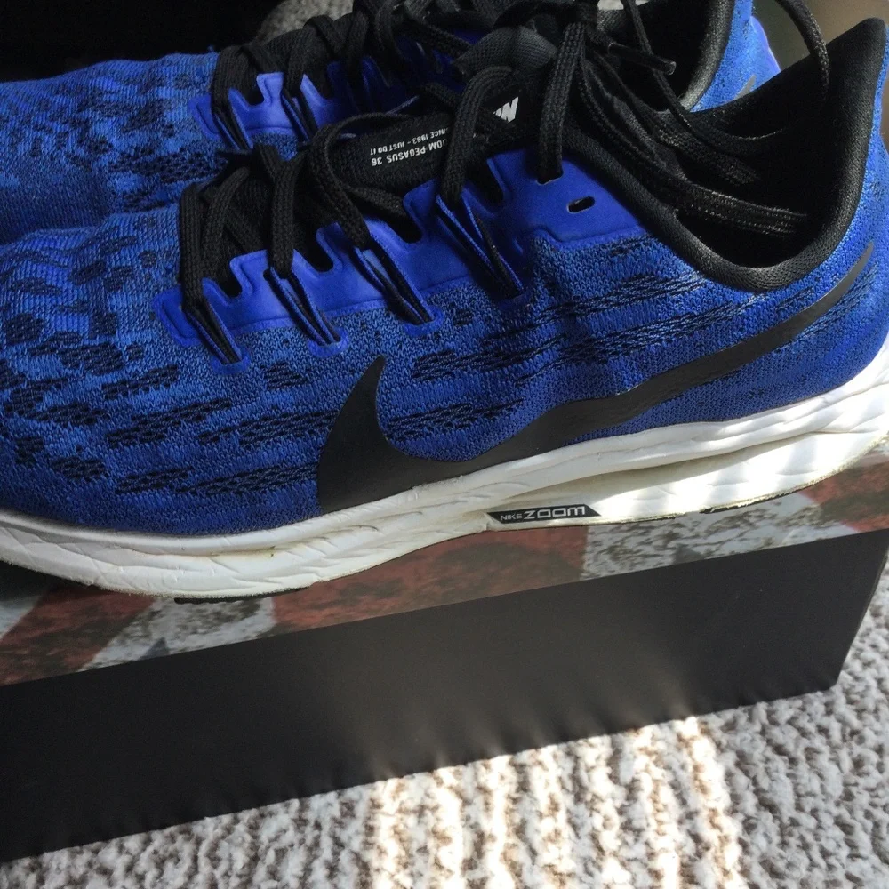 Nike Zoom Pegasus 36 Running Shoes - Picture 4 of 8